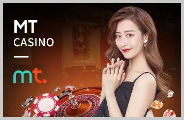 Bàn Baccarat tại goo888 nhà cái với thẻ bài và chip cược